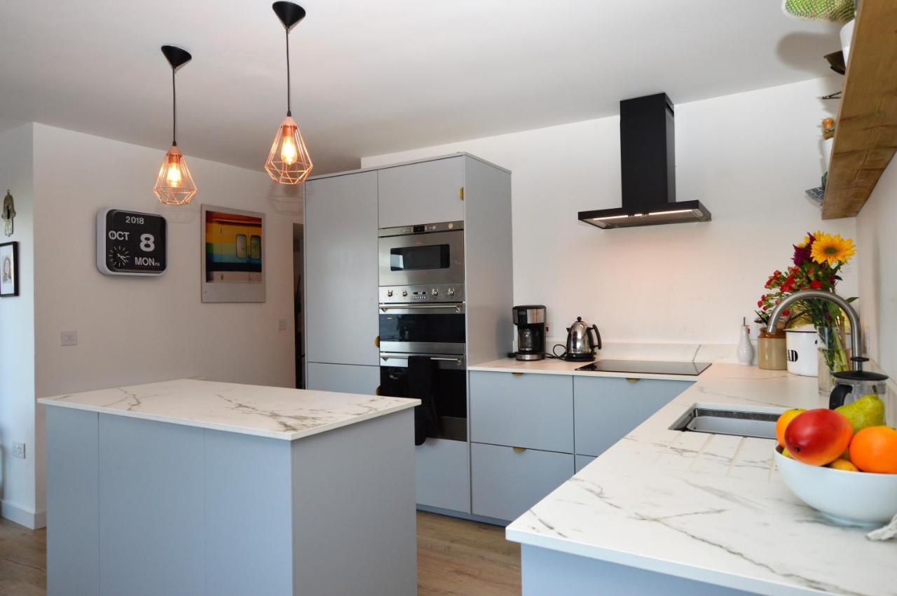 Gate Cottage Тинабруик Екстериор снимка