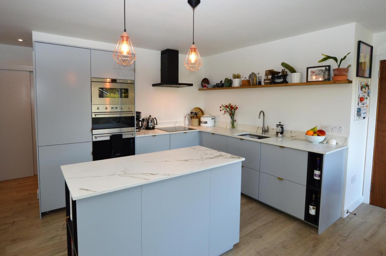 Gate Cottage Тинабруик Екстериор снимка