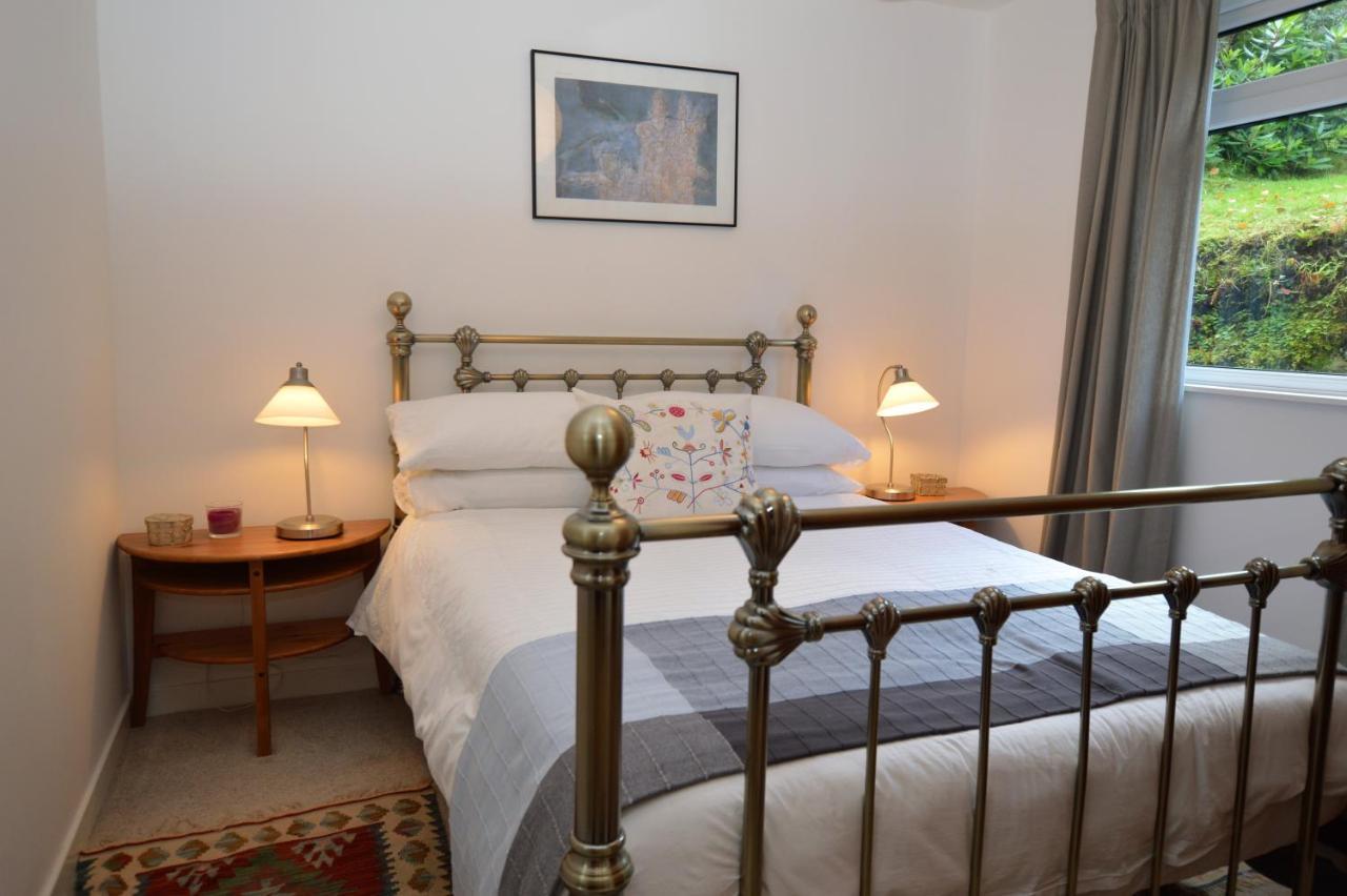Gate Cottage Тинабруик Екстериор снимка
